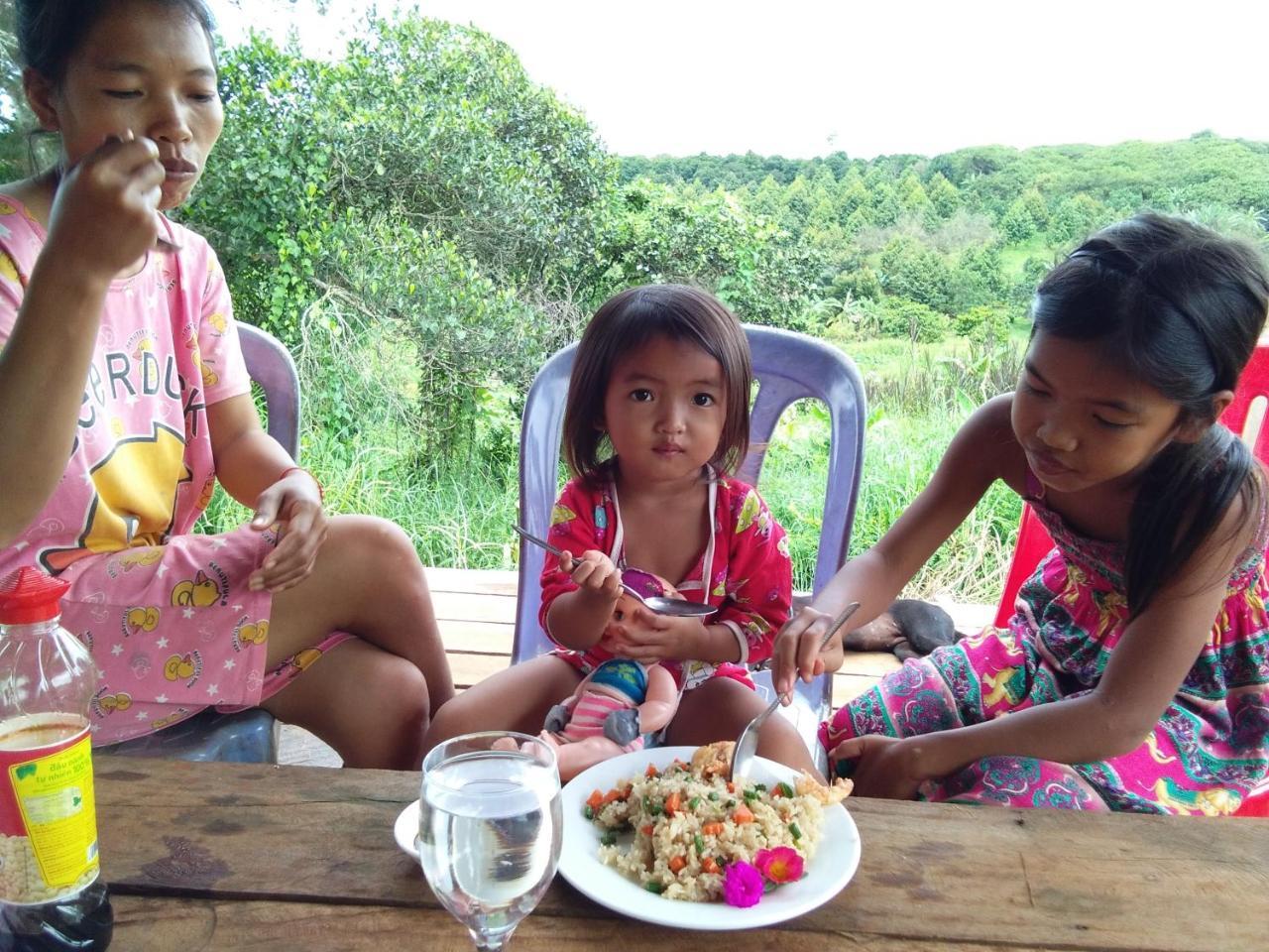 Mr Pov Home Stay Banlung Extérieur photo